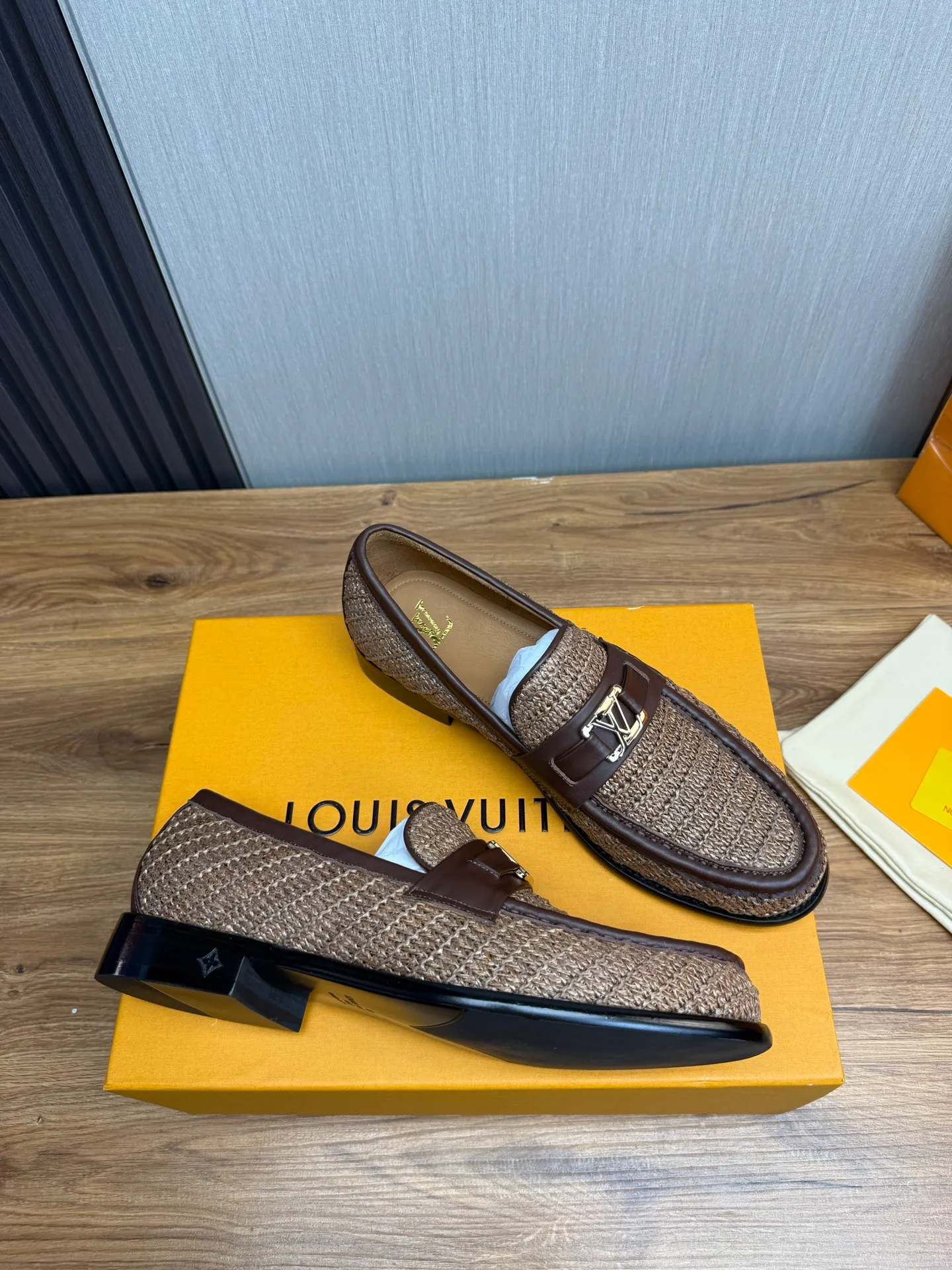 Factory 680💰 LV. Men's business casual leather shoes, all made of imported original brand leather, just to create a more comfortable wearing experience, original non-slip and wear-resistant outsole ✔️16-45 (38.45 non-returnable)